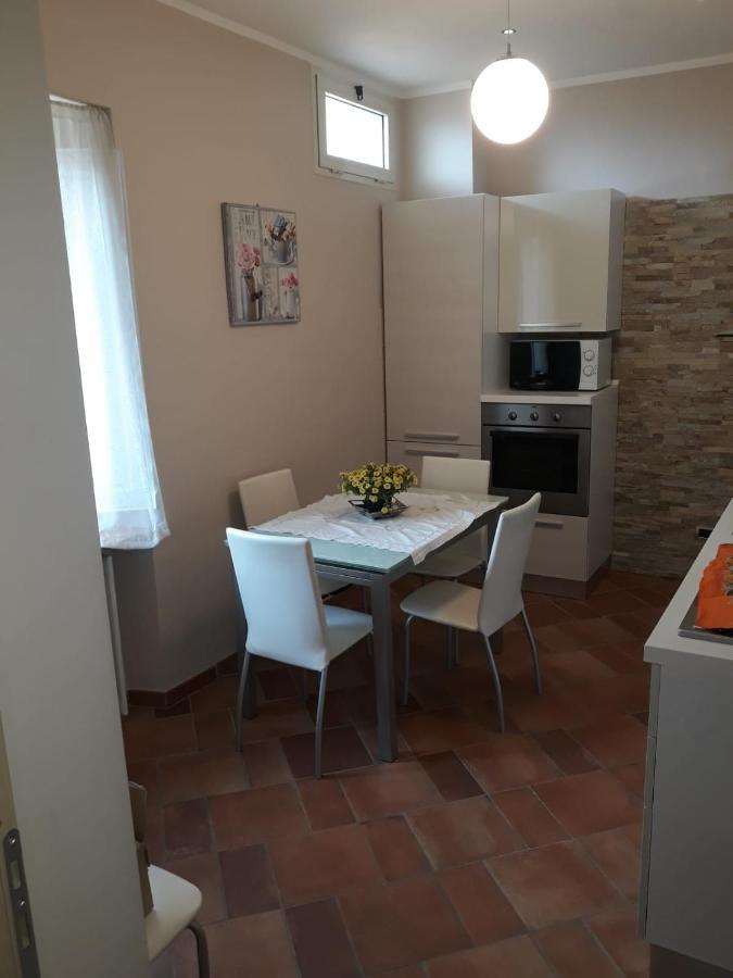 Antico Vicolo-Appartamento Martina Vercelli Exterior photo